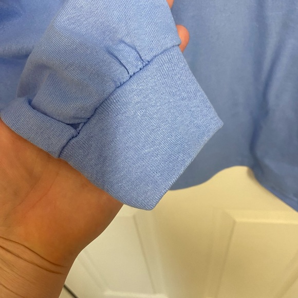 New Gildan but without tags long sleeve cotton graphic tee size L - Picture 4 of 5